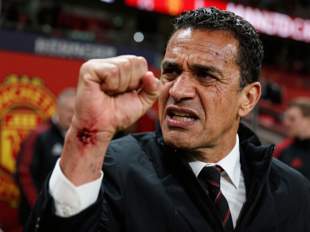 凭借主教练 凭借主教练